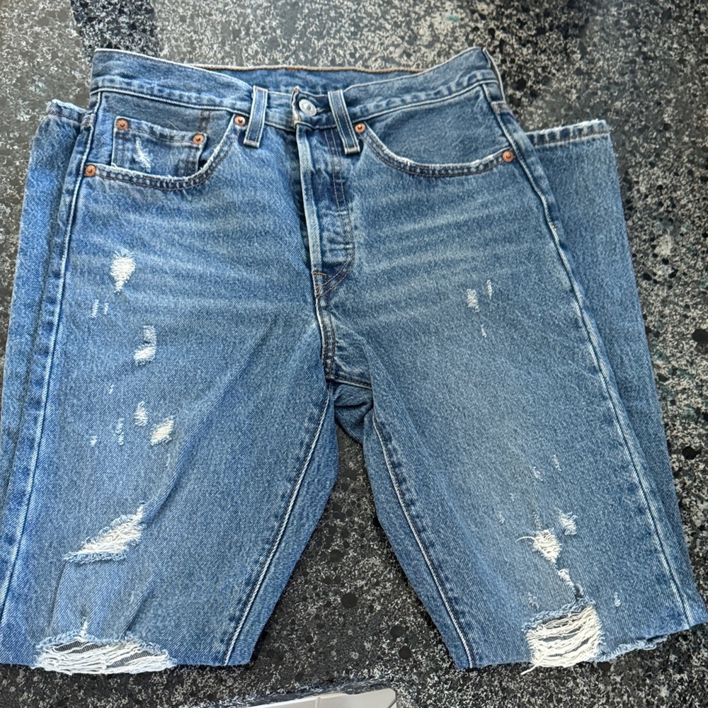 Levi's Women's Blue Distressed Jeans